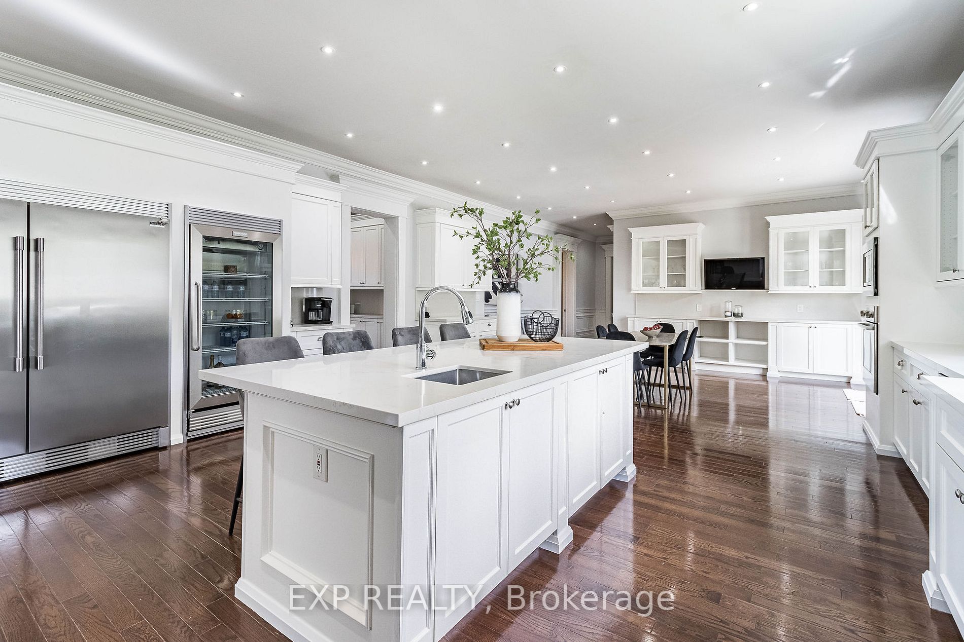 802 Middletown Rd