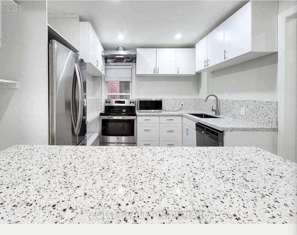 24 East 22nd St