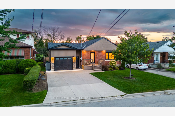 54 Upper Walker Ave, Hamilton