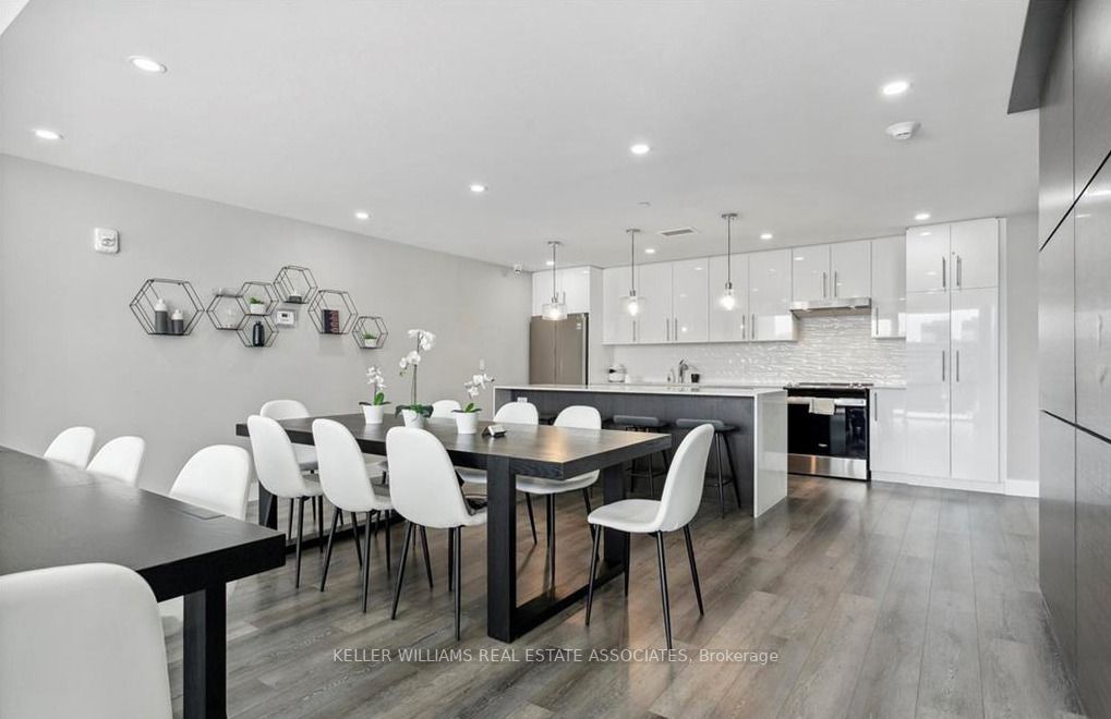 #1612 - 15 Queen St S, Hamilton