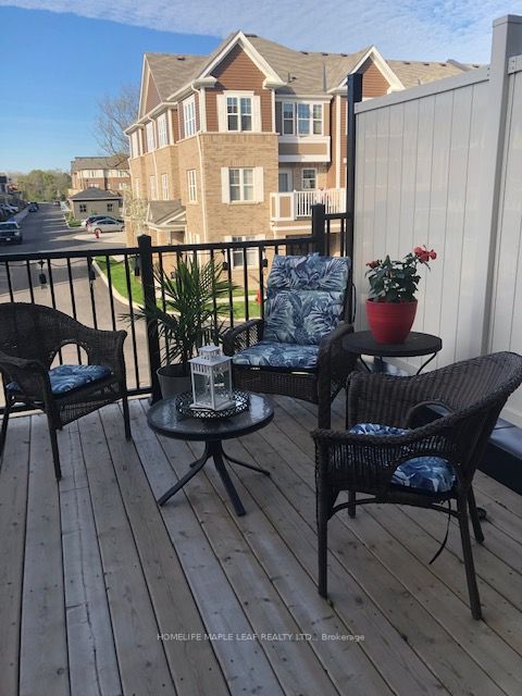 22 Spring Creek Dr, #4