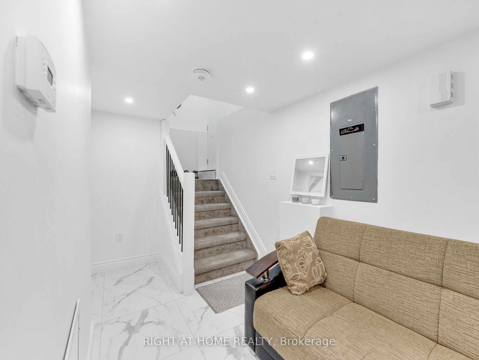 1107 Marion Avenue