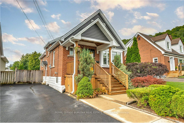 22 Montrose Ave, Hamilton