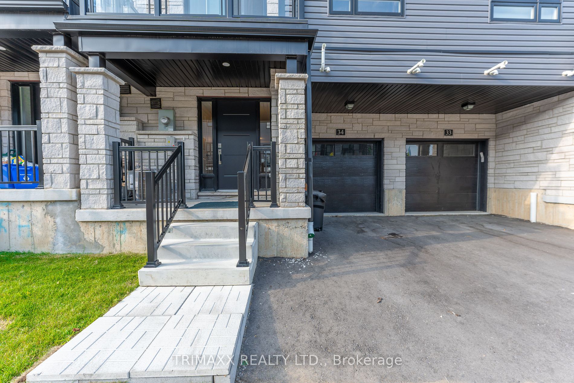 51 Sparrow Ave, #34