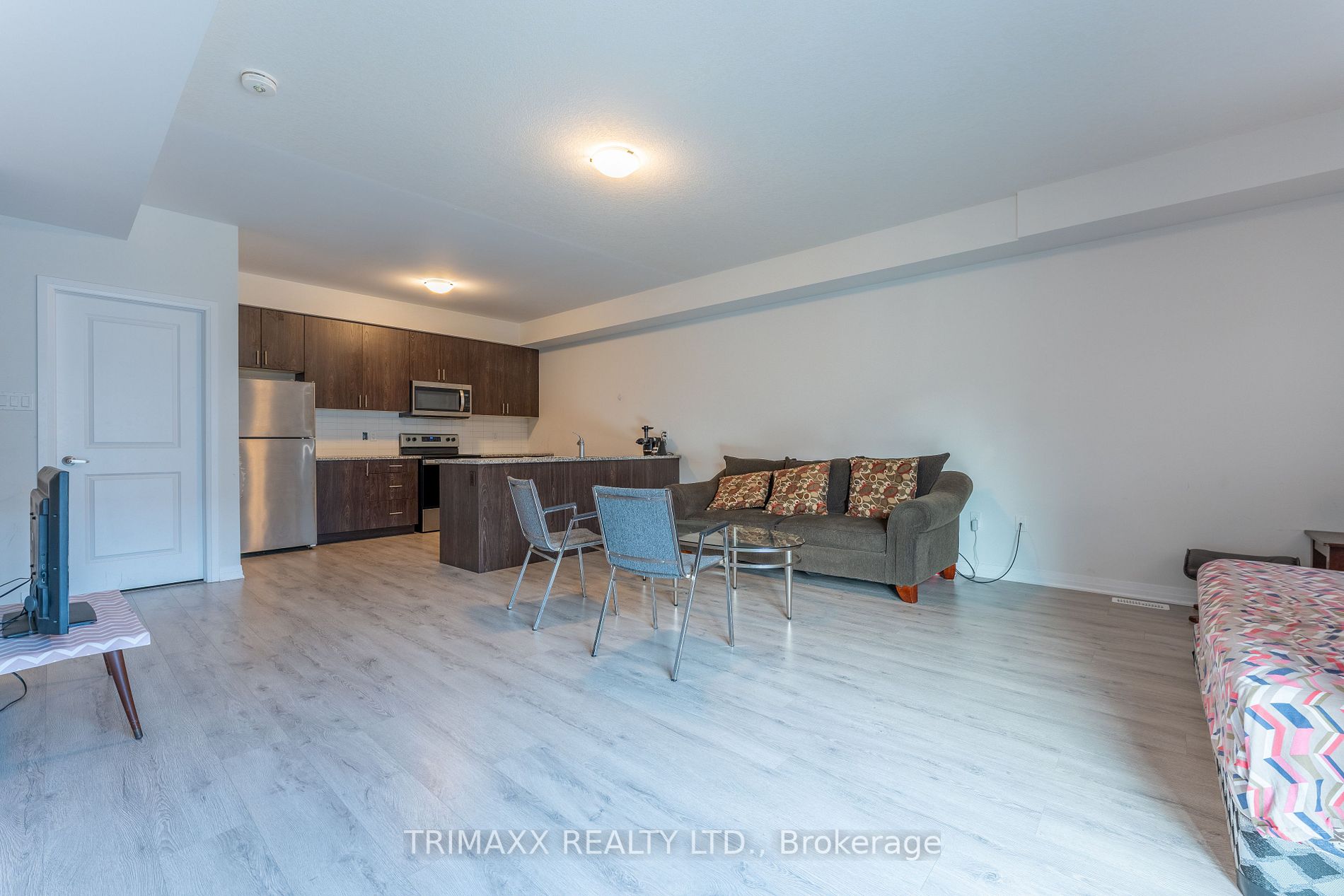 51 Sparrow Ave, #34