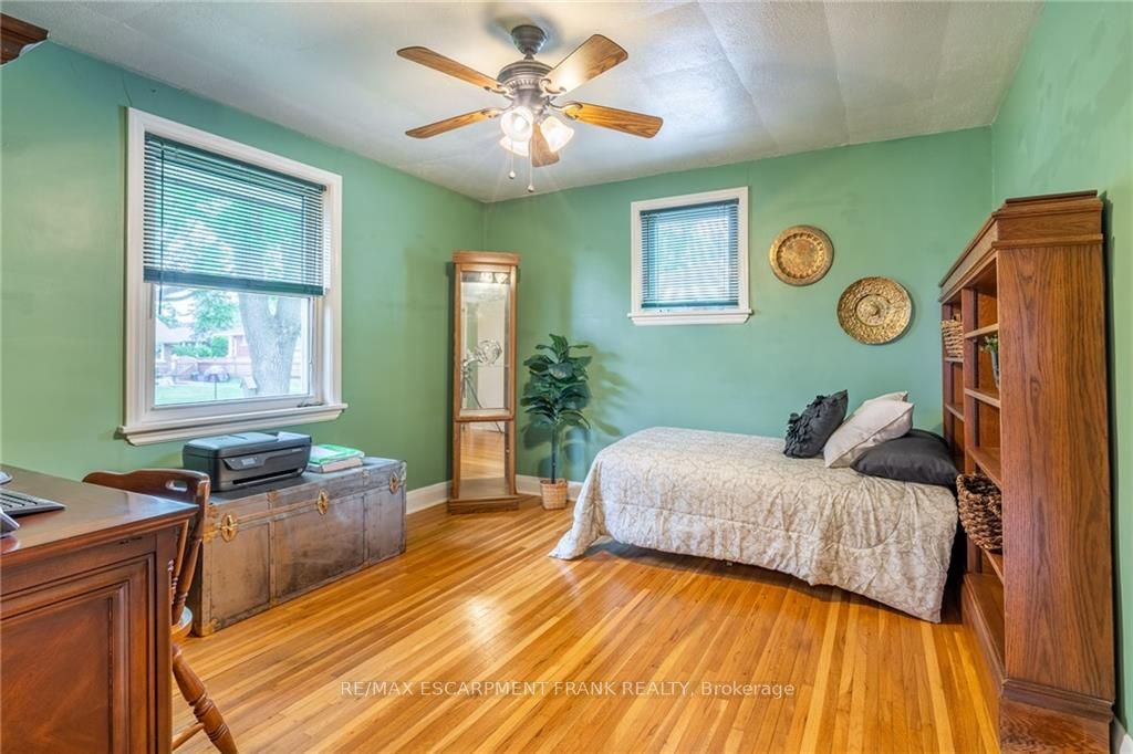 195 West 19th St