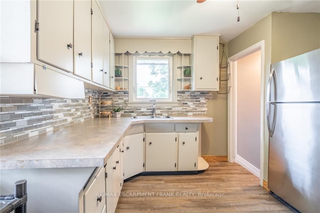 195 West 19th St