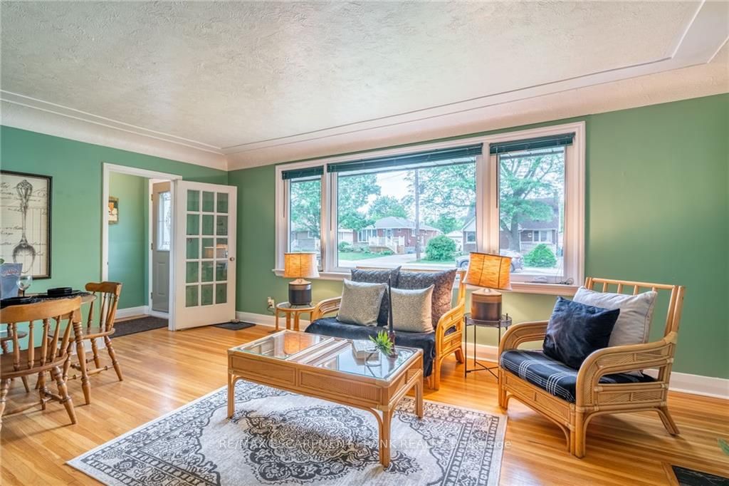 195 West 19th St