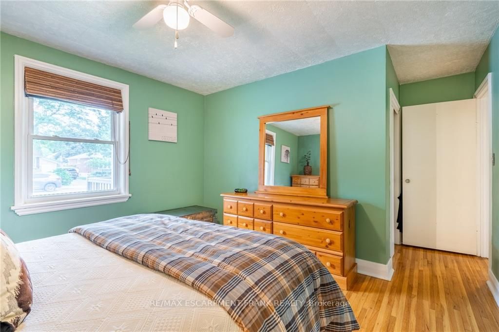 195 West 19th St
