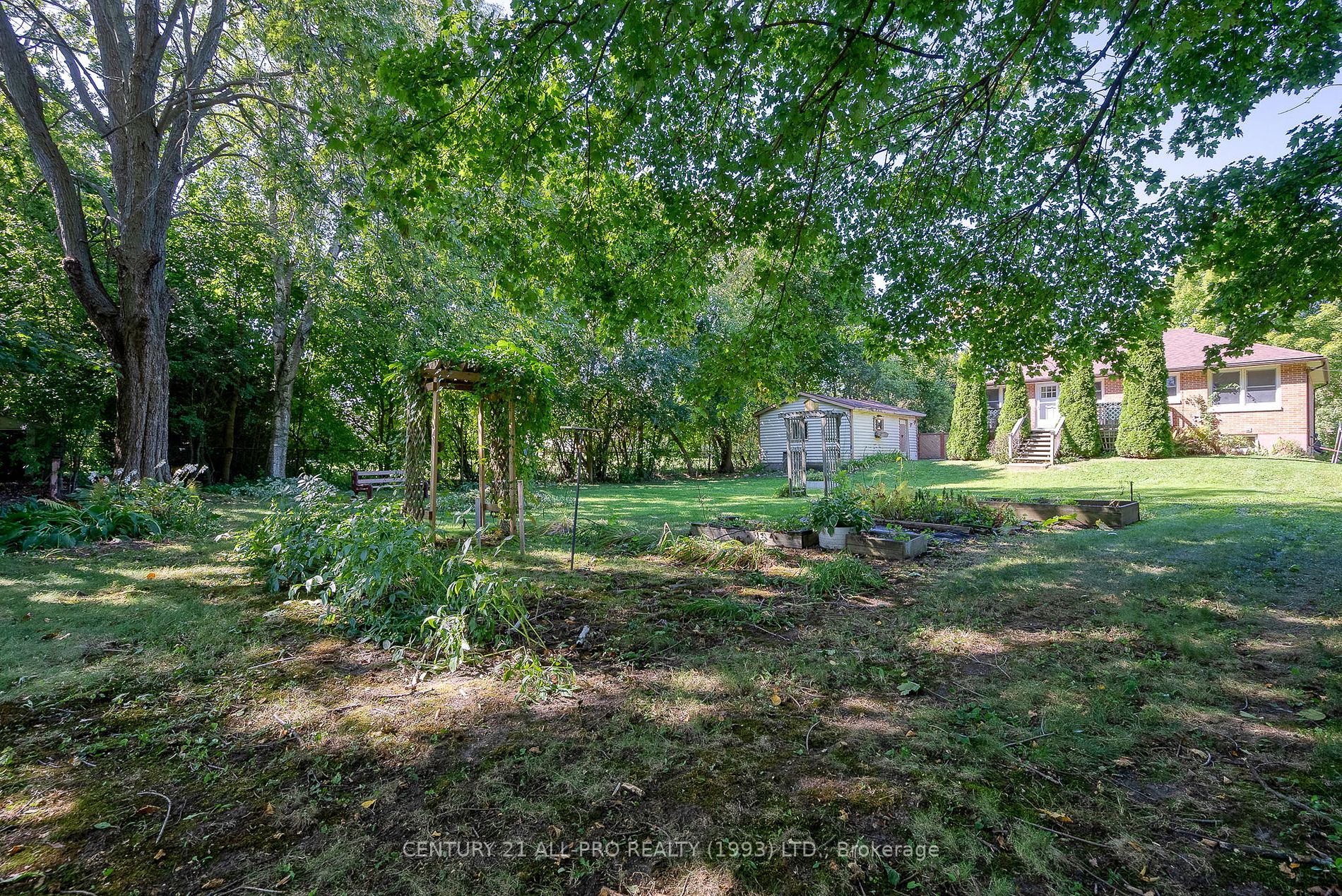 21 Orchard Ave
