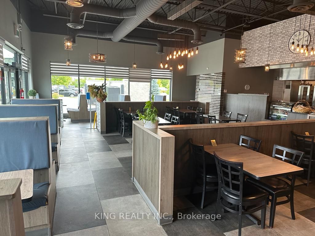 650 Division Rd N, #406