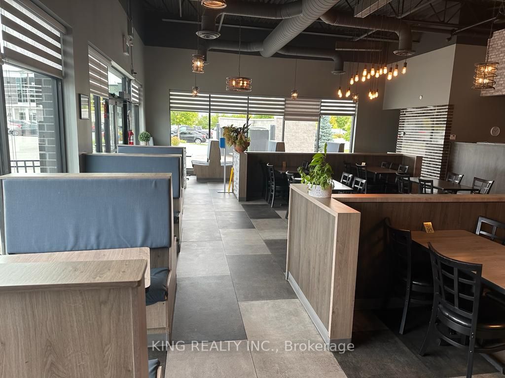 650 Division Rd N, #406