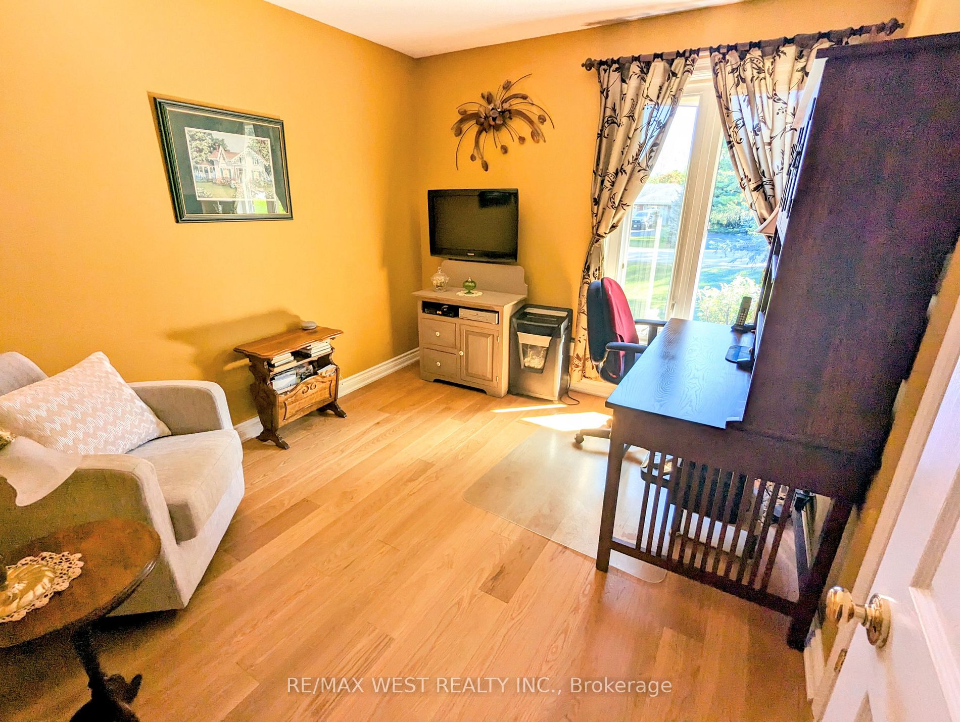 16 Campbell Rd