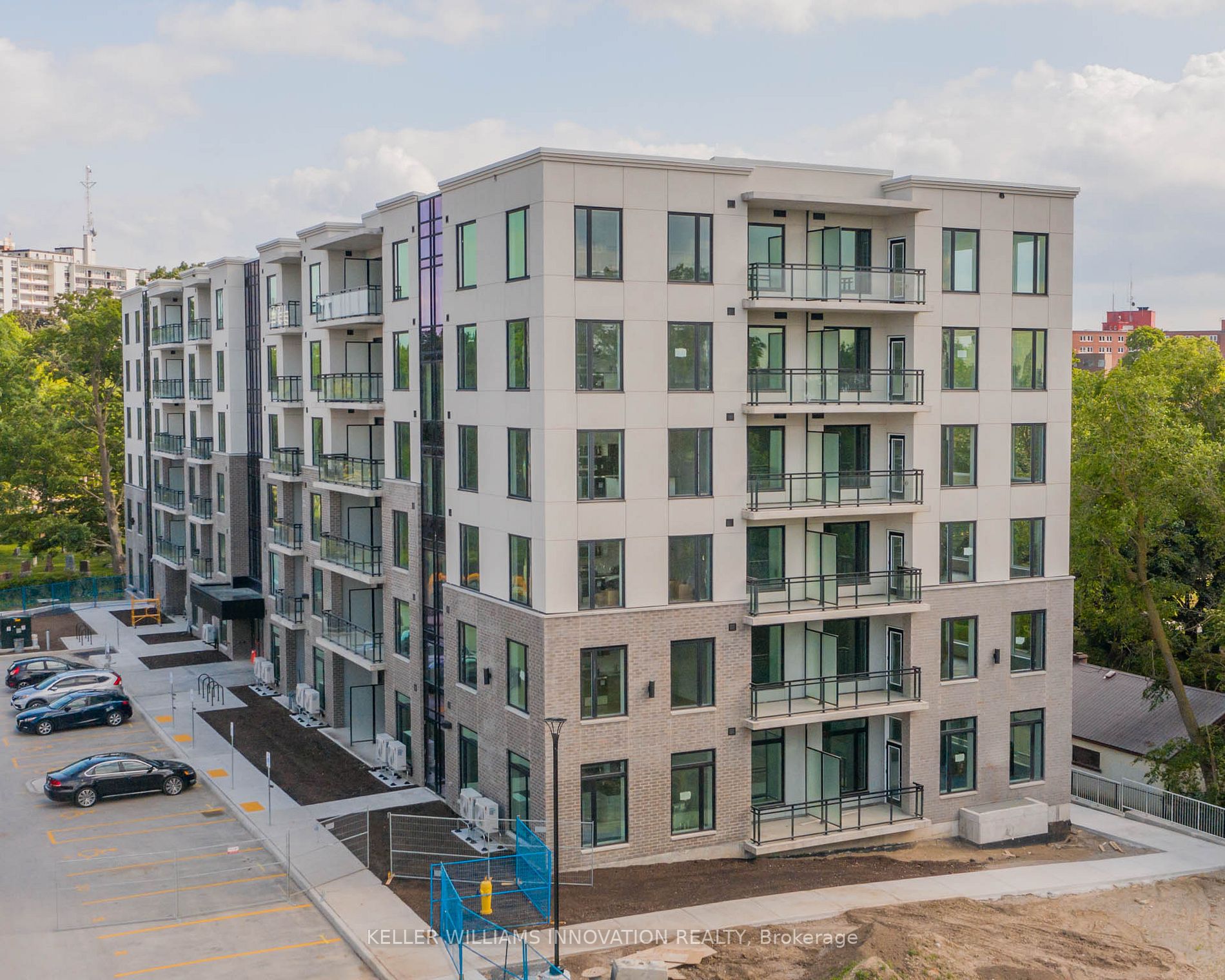 103 Roger St, #309