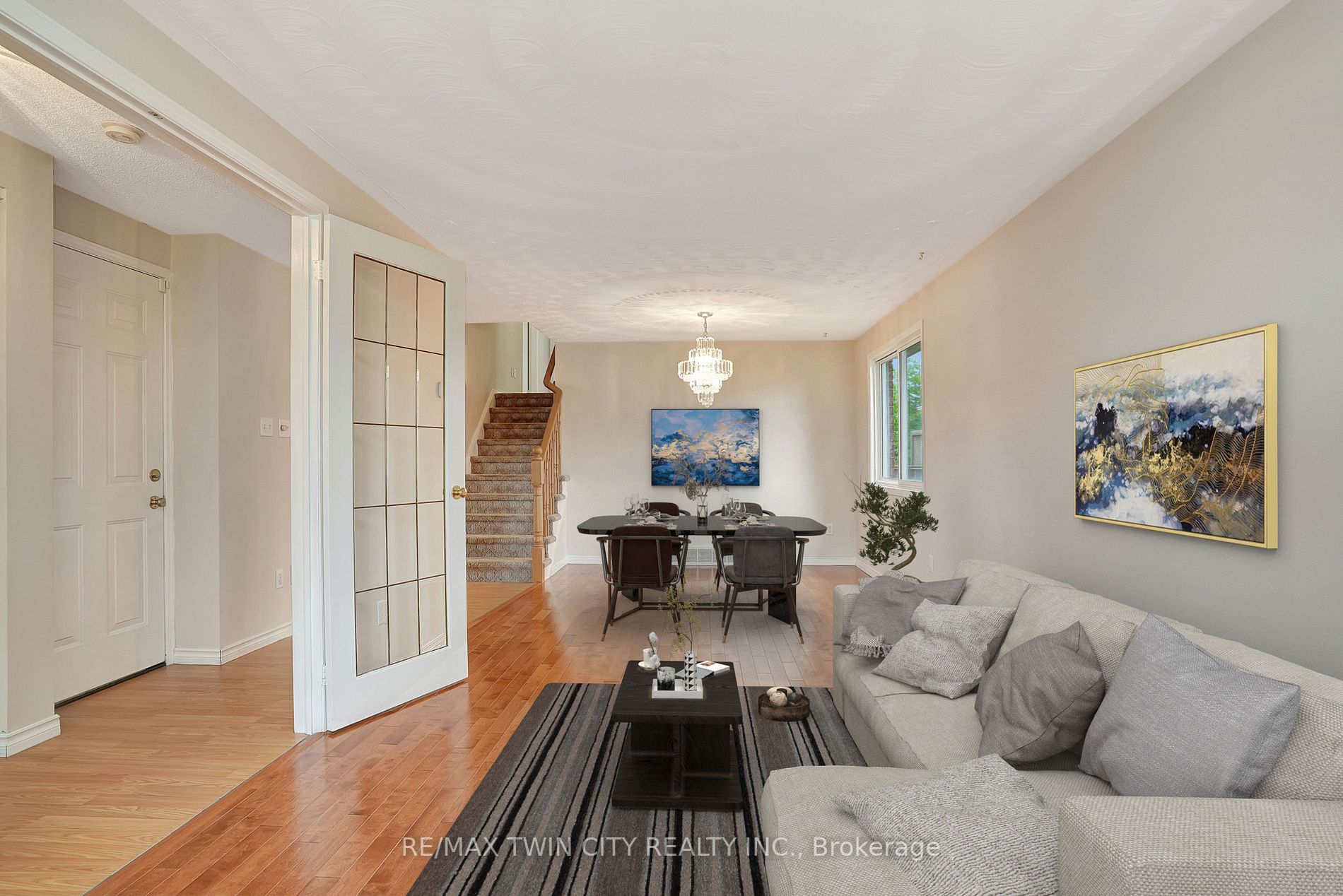 118 Julia Crescent