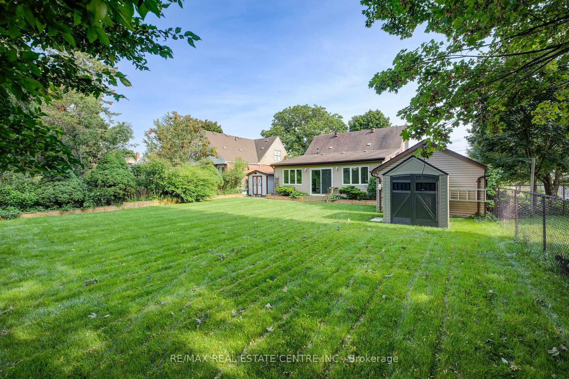 176 Neilson Avenue