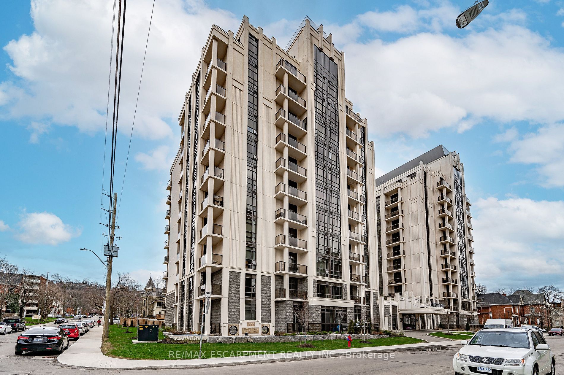 81 Robinson St, #103