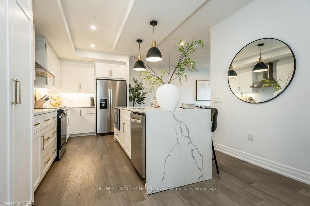 1880 Gordon St, #514