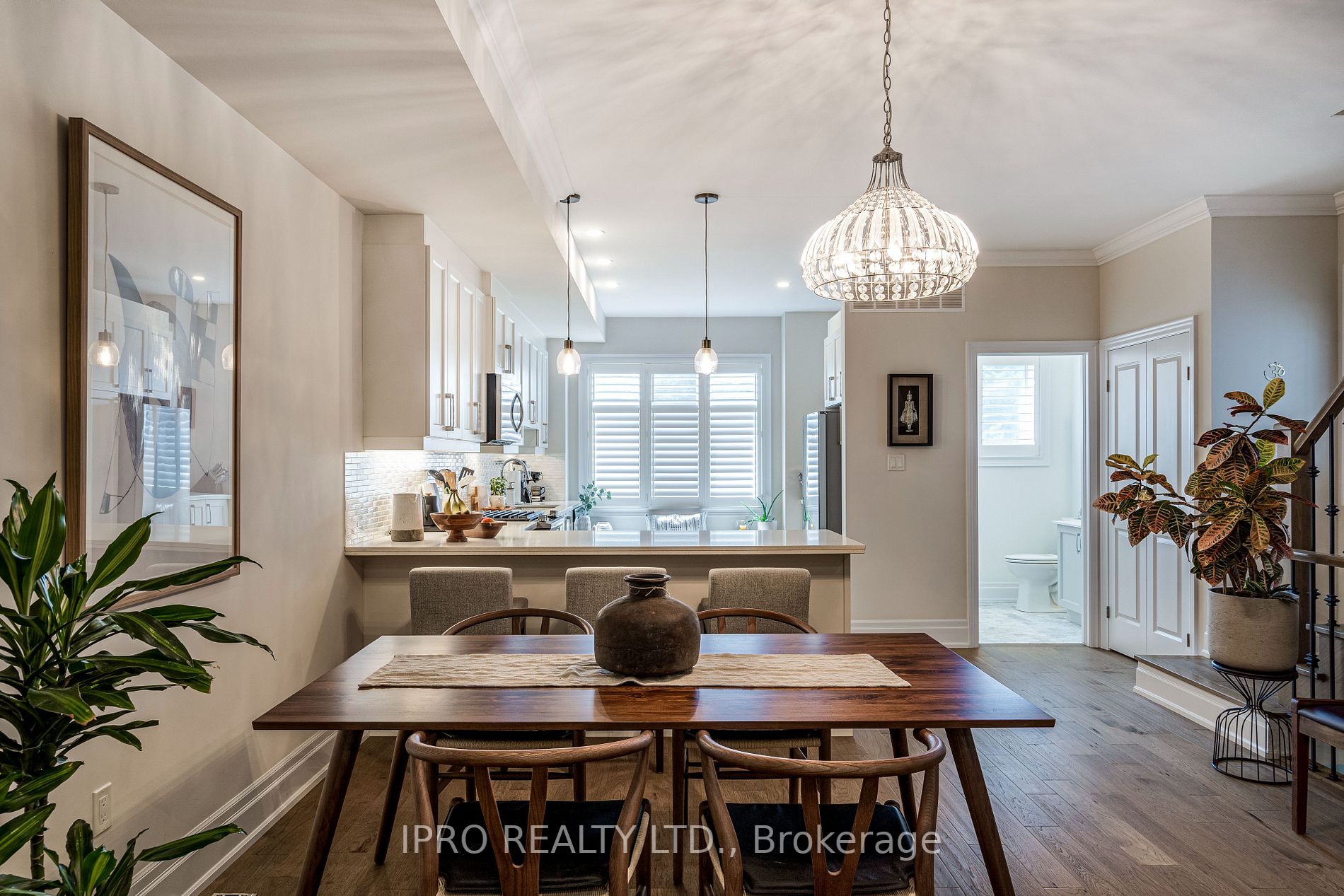 111 Wilson St E, #6
