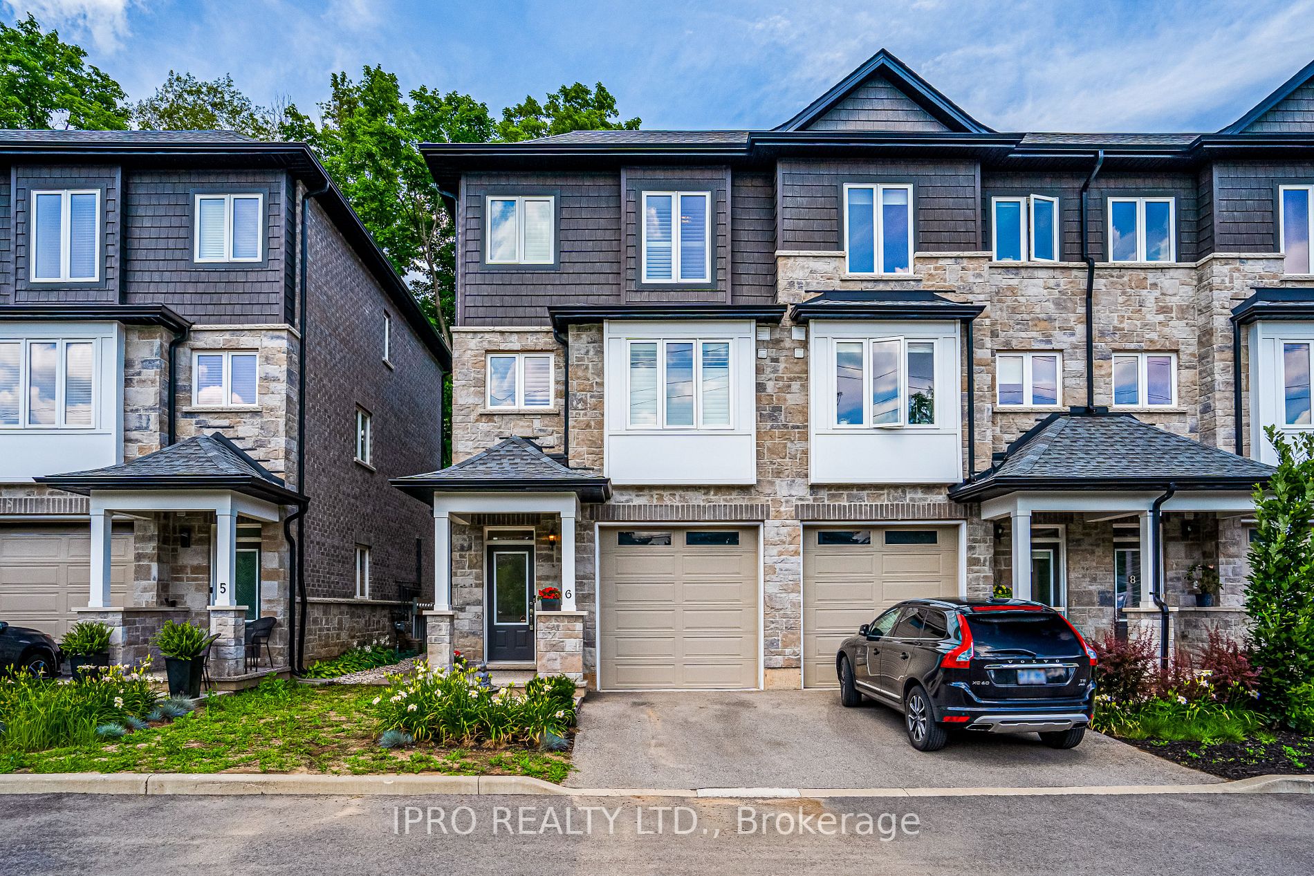 111 Wilson St E, #6