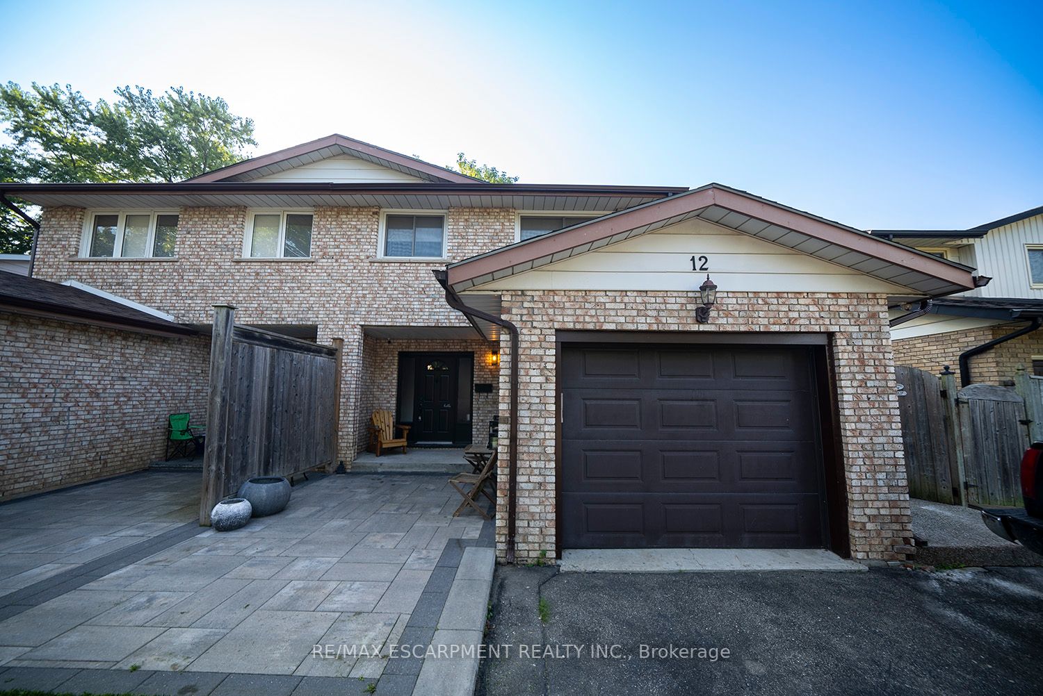 12 Woods End