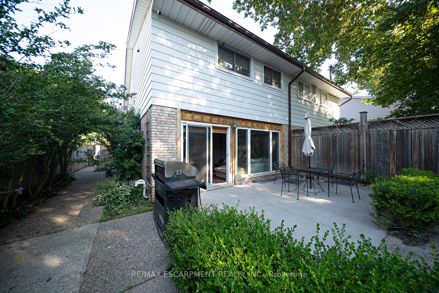 12 Woods End