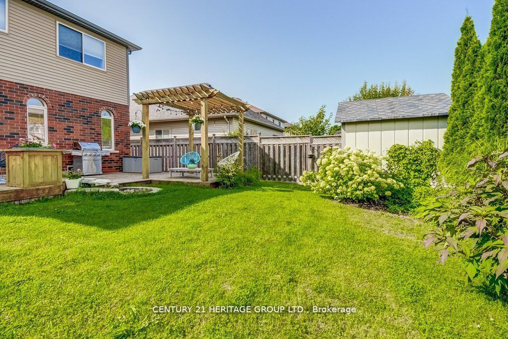 28 Udell Way