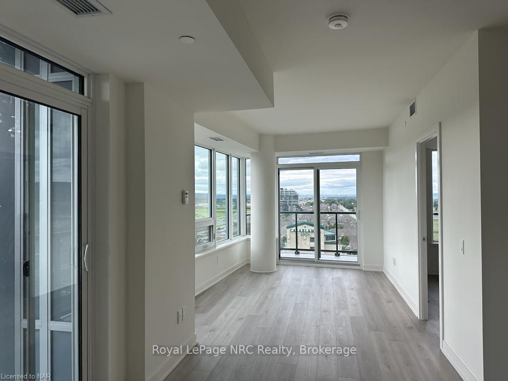 385 Winston Rd, #1302