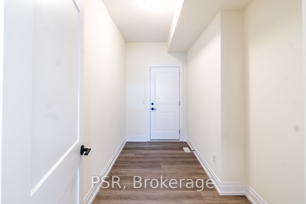 46 Great Falls Blvd S