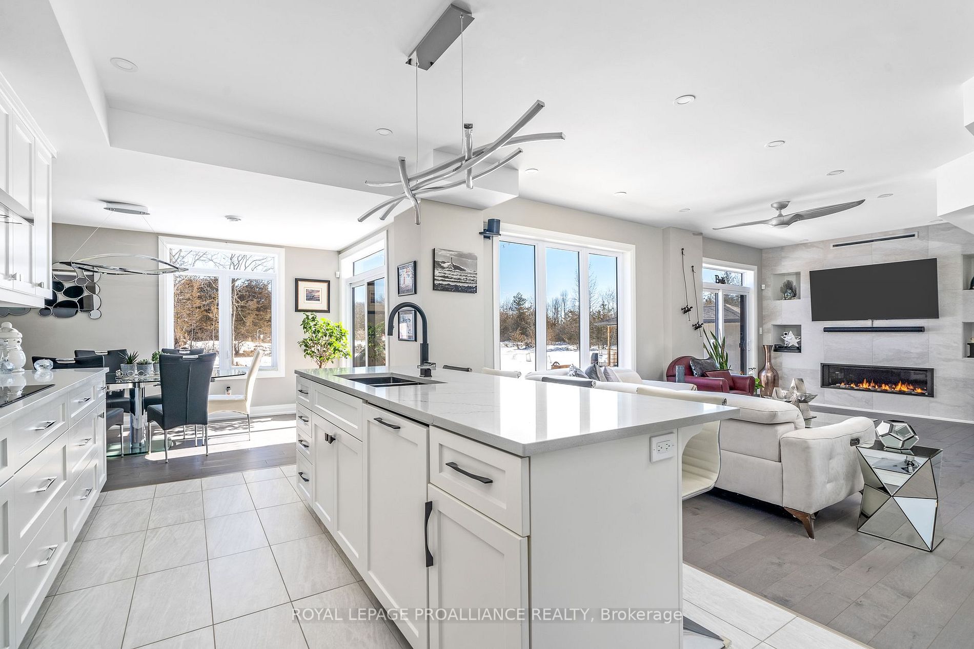 108 Foster Road