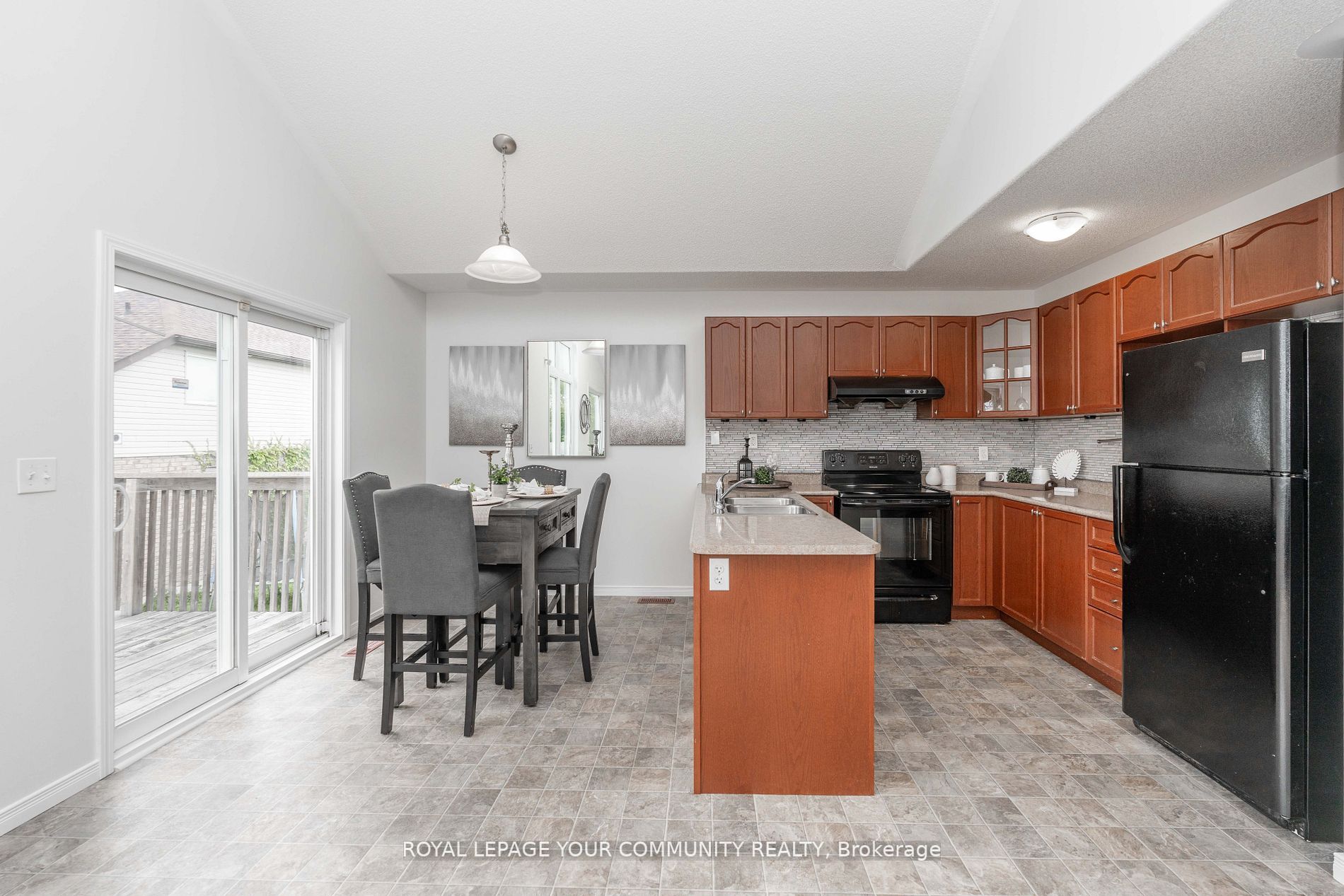 6 Mcgregor Court