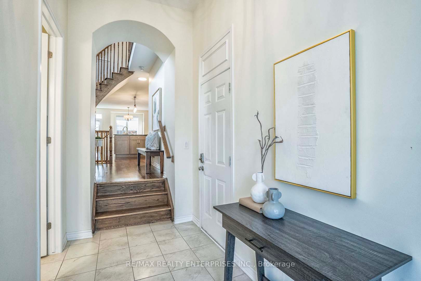19 Forest Ridge Ave