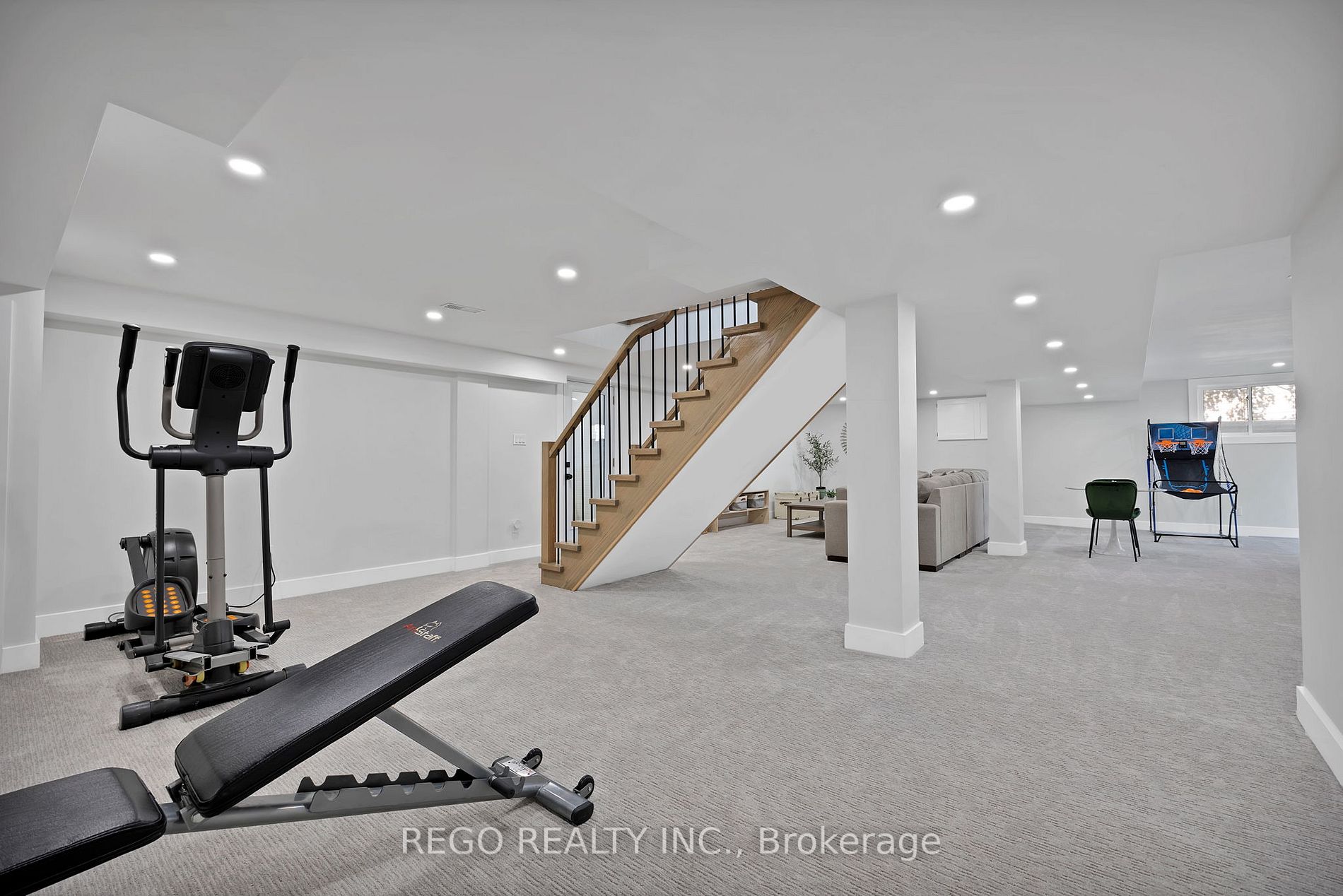 514 Oxbow Rd