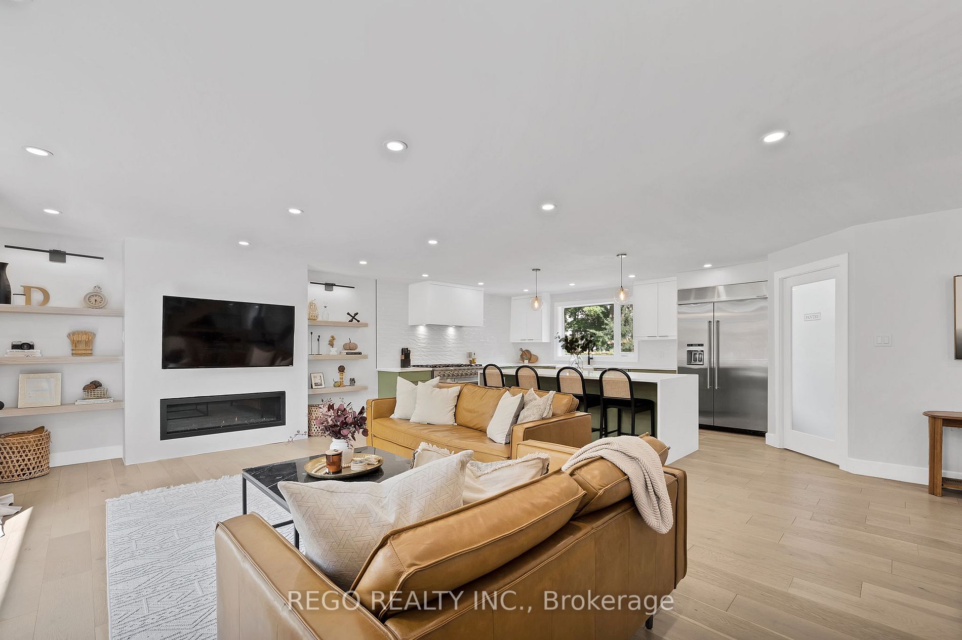 514 Oxbow Rd