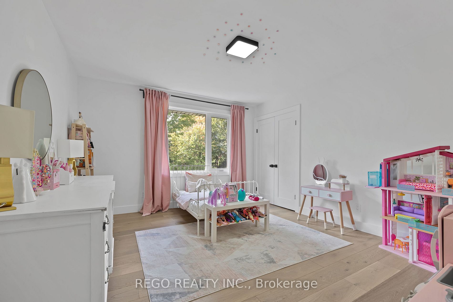 514 Oxbow Rd