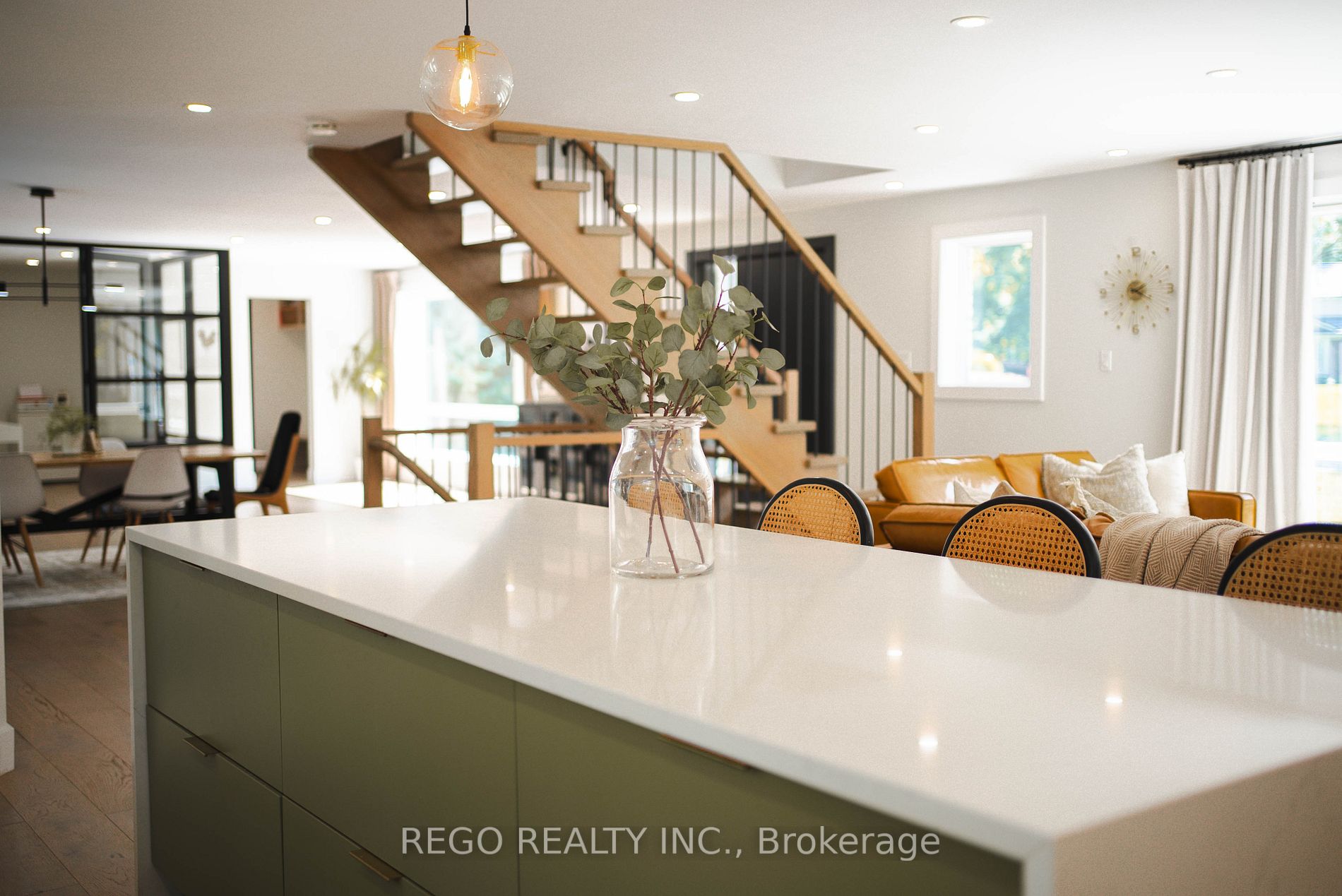 514 Oxbow Rd