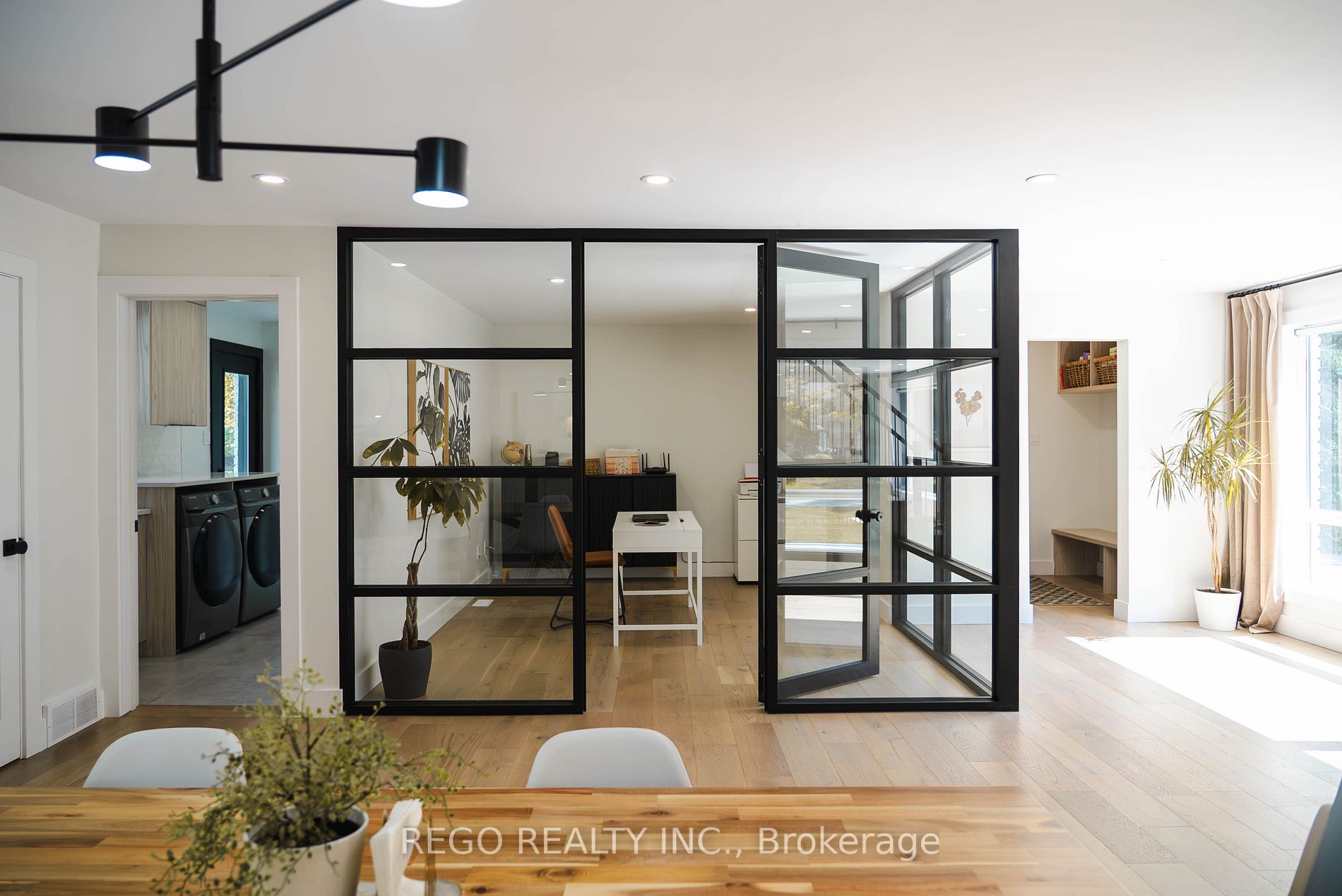 514 Oxbow Rd