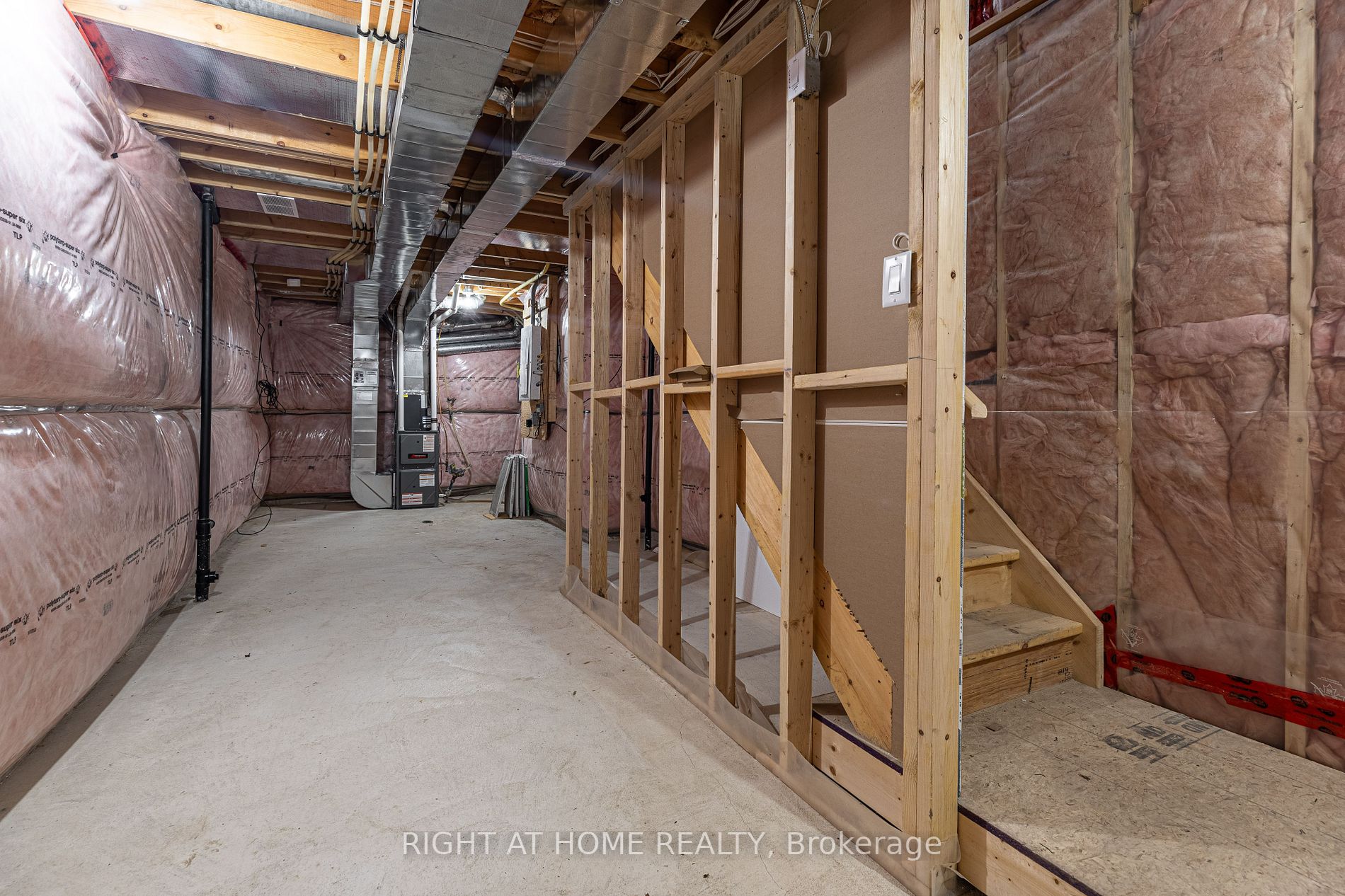 925 Battery Park, #102