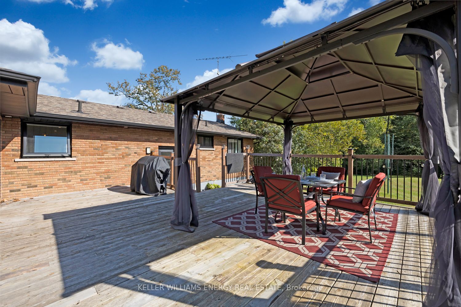 2341 Pigeon Lake Rd