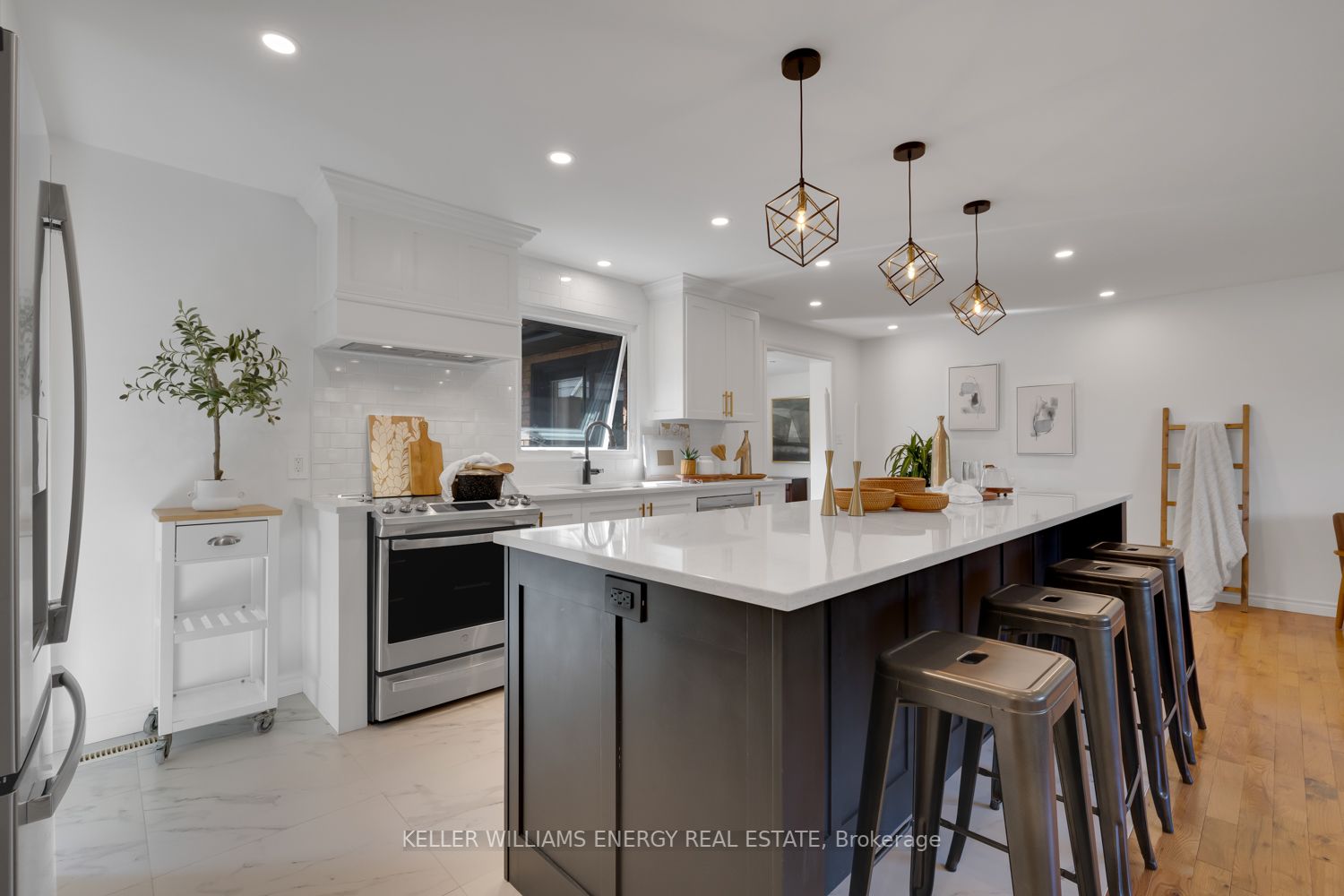 2341 Pigeon Lake Rd