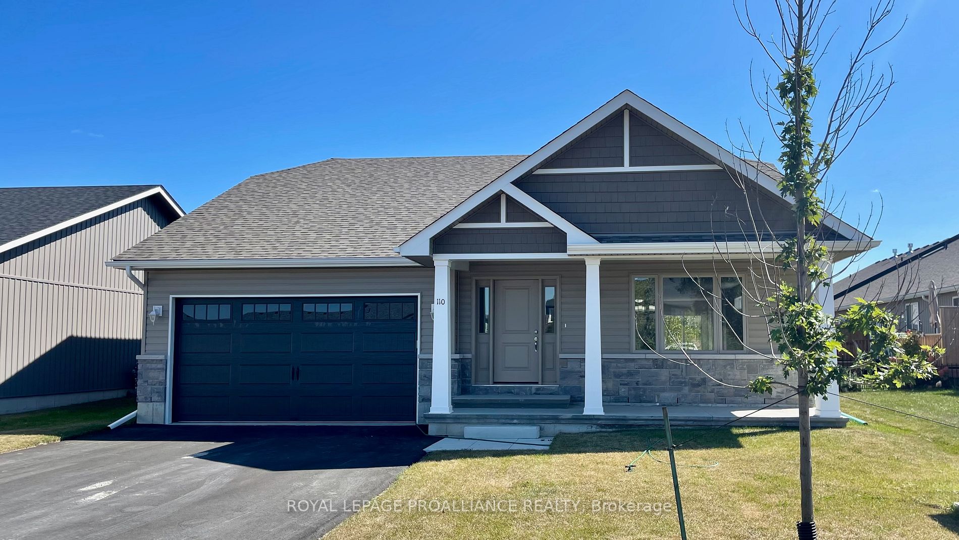 110 Farrington Cres