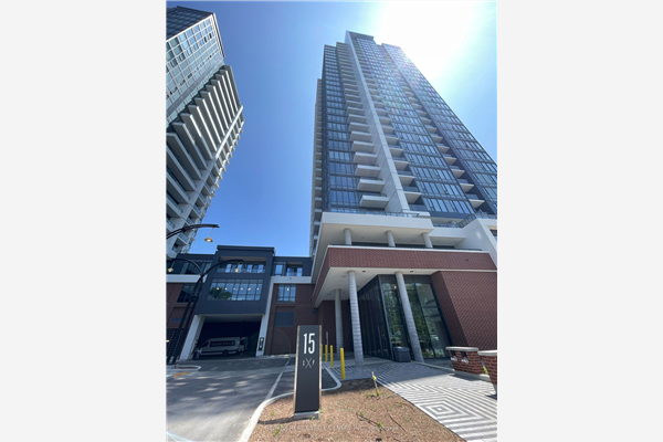 15 Wellington St S, Kitchener