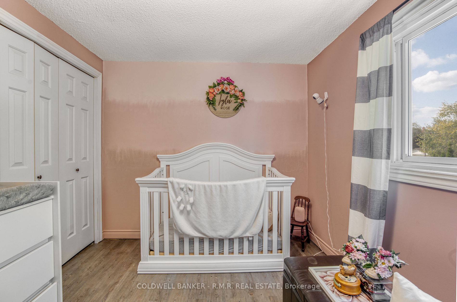 4 Riel Road S