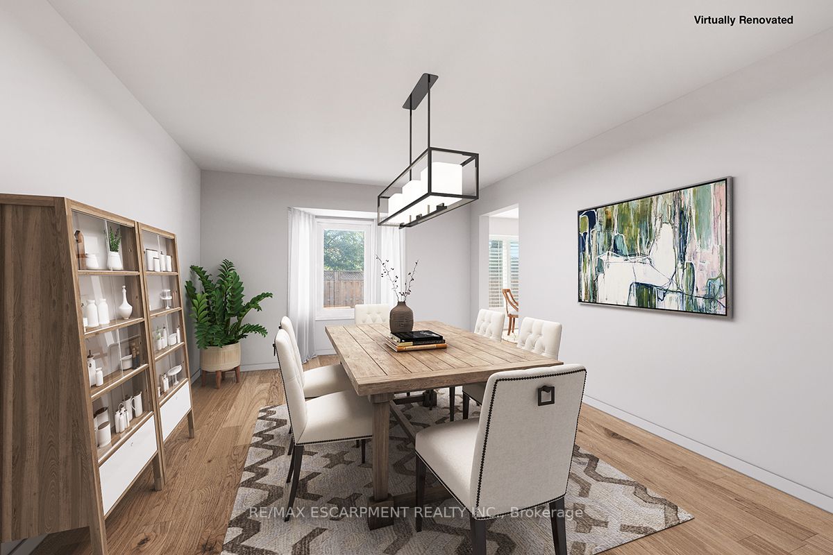 23 Carriagegate Dr