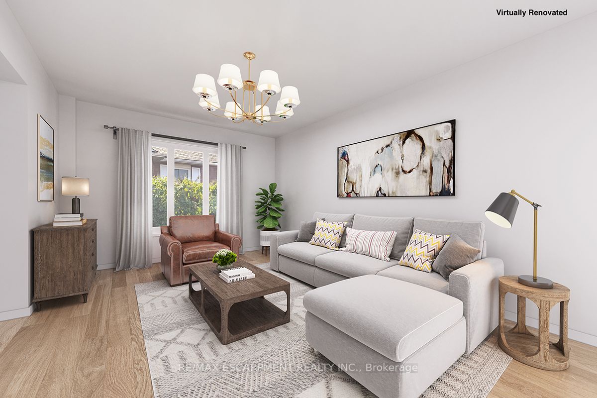 23 Carriagegate Dr
