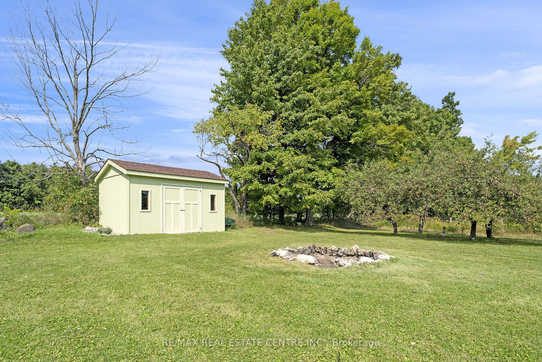 5677 Wellington Road 23