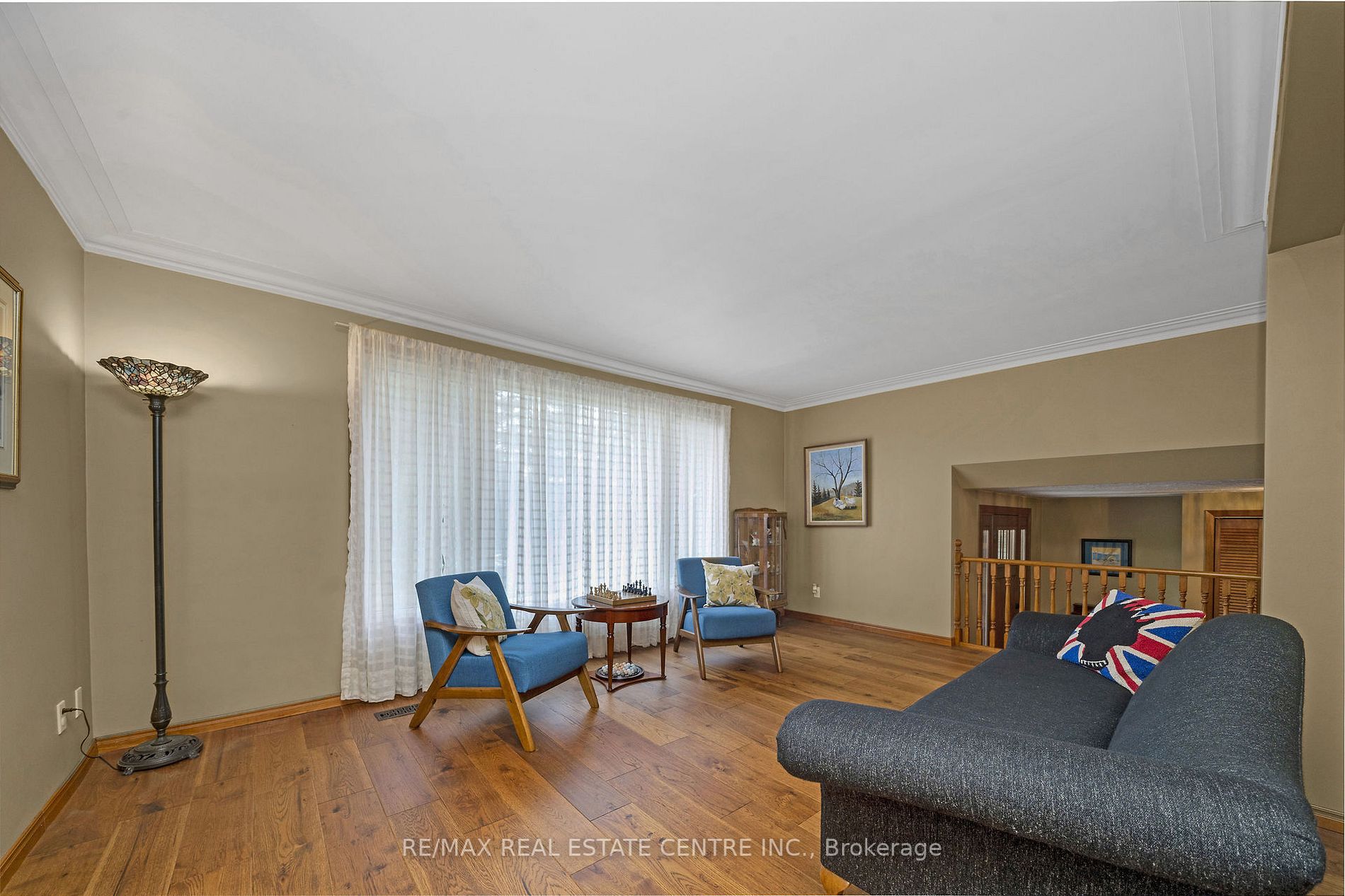 5677 Wellington Road 23