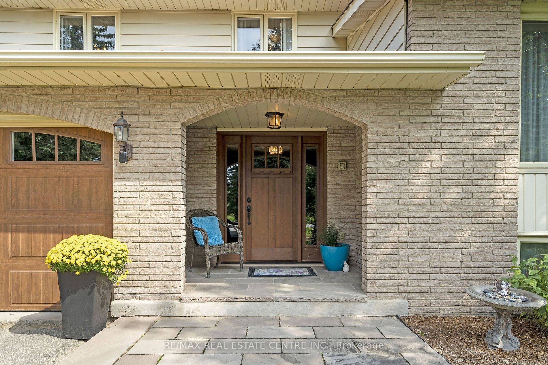 5677 Wellington Road 23