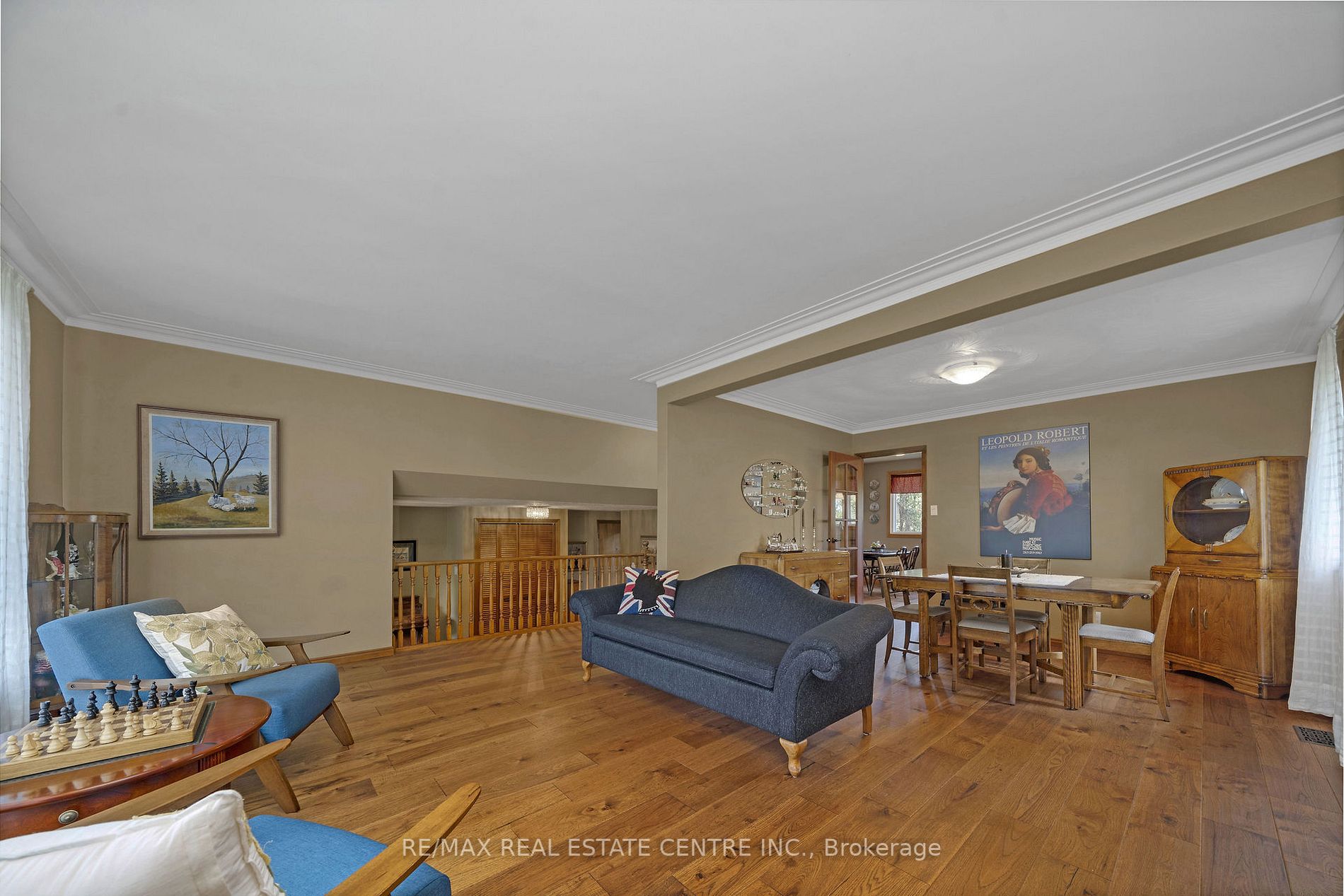5677 Wellington Road 23