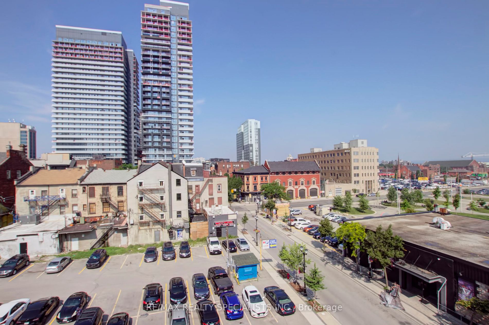 80 King William St, #402